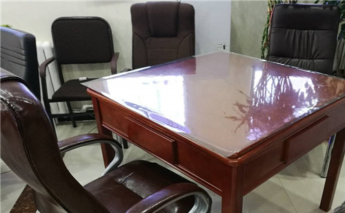 新城镇新城镇麻将桌选购指南与家庭商用场景功能配置解析